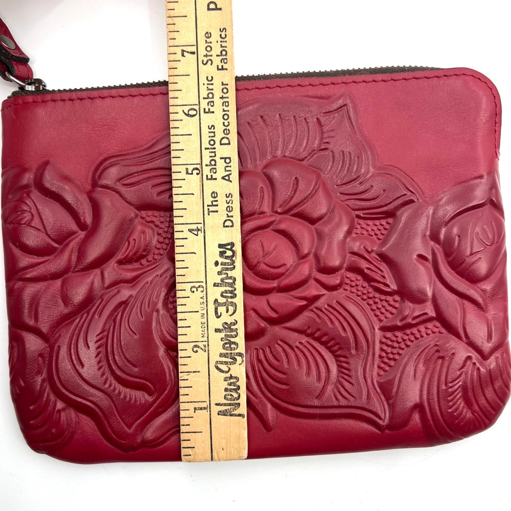 Patricia Nash Cassini‎ Wristlet Rose Red Tooled Leather Floral Western - Picture 8 of 9